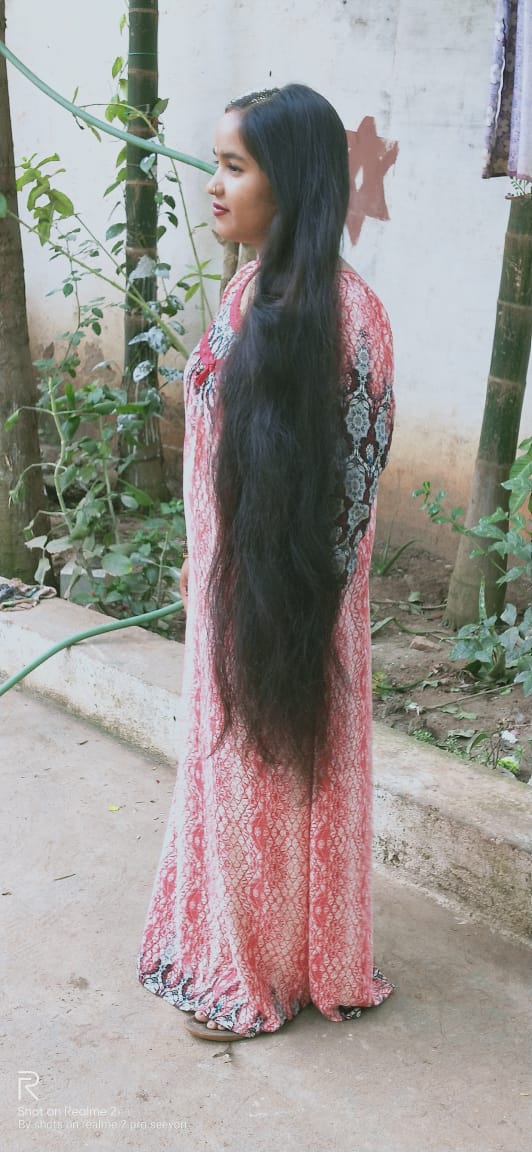 KARNATAKA ADIVASI HAKKI PIKKI NEELAMBARI  HAIR OIL