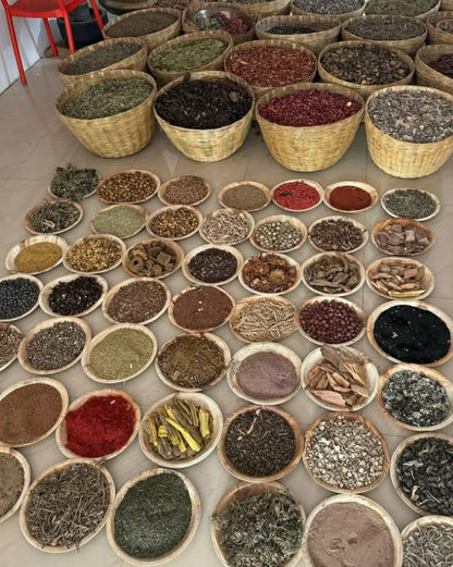 KARNATAKA ADIVASI HAKKI PIKKI NEELAMBARI  HAIR OIL