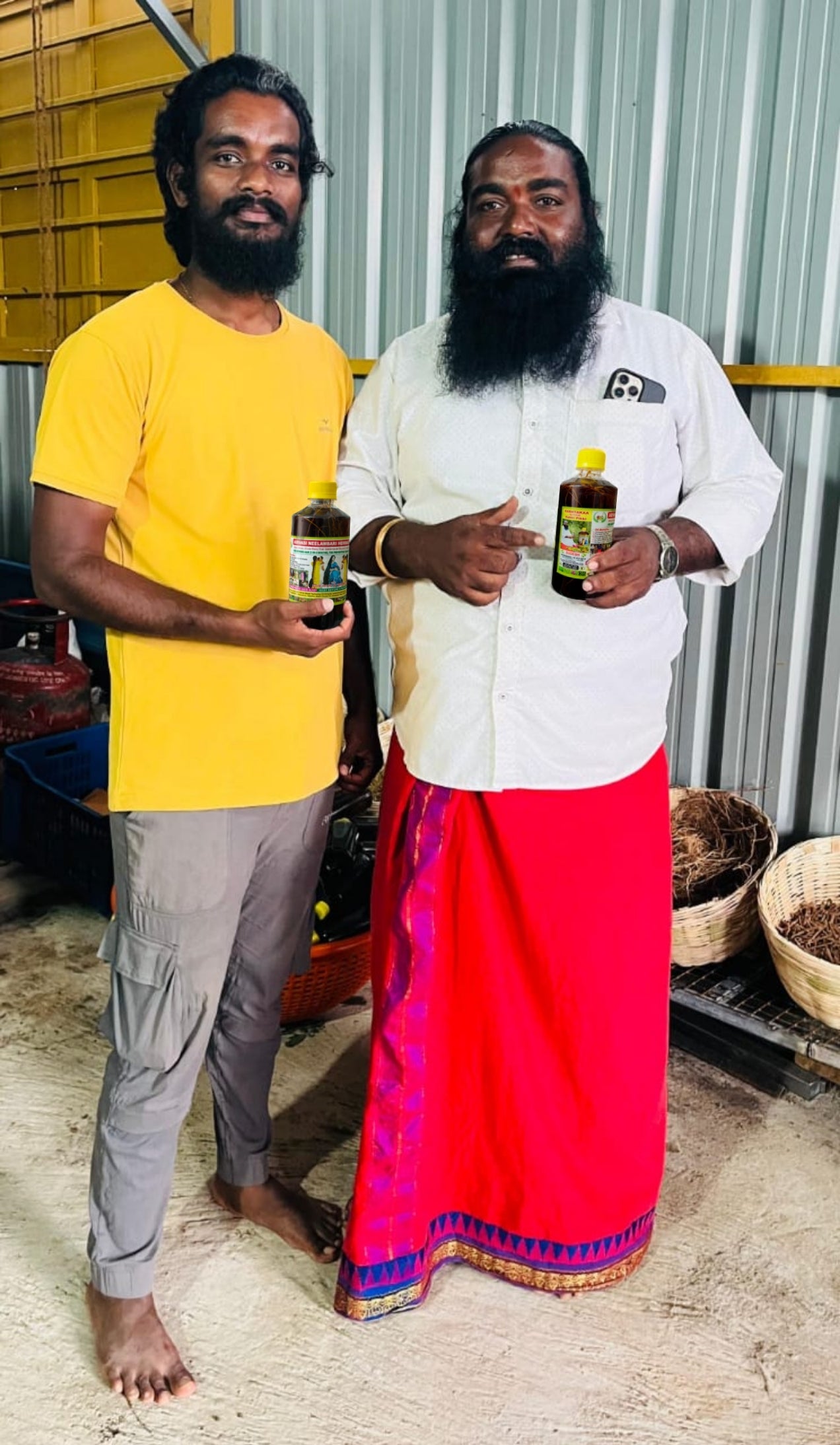 KARNATAKA ADIVASI HAKKI PIKKI NEELAMBARI  HAIR OIL